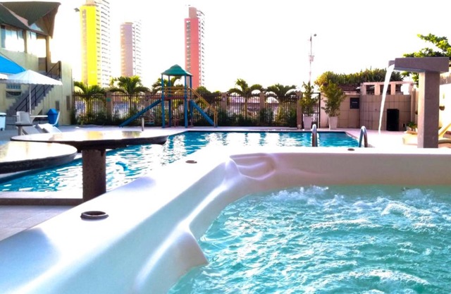 Golden Beach Hotel