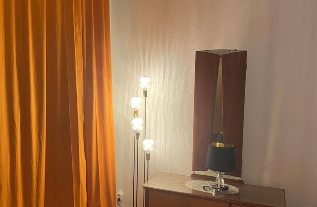 Golden DDR apartment in Chemnitz center