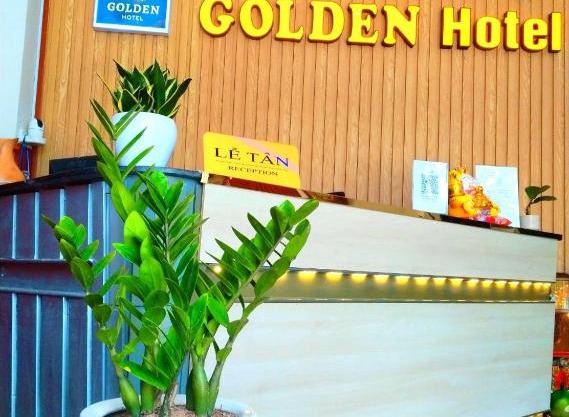 GOLDEN HOTEL