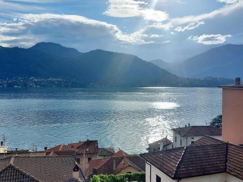 Golden Lake View