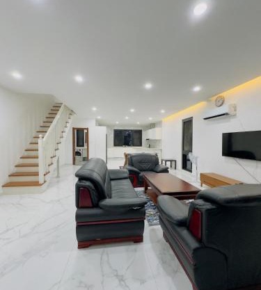 Golden Palm Apartment with overlooking view
