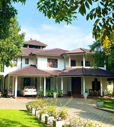 Golden Residence