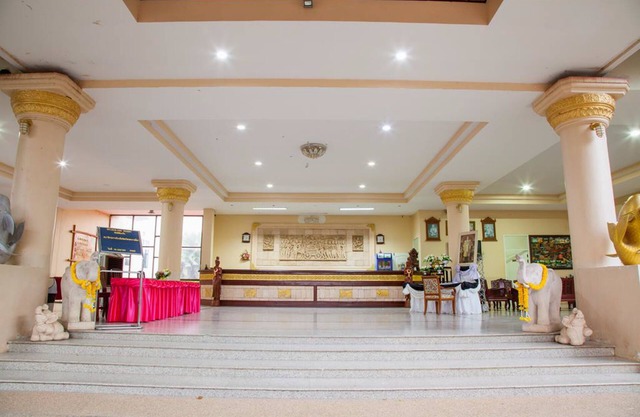Goldenland Resort
