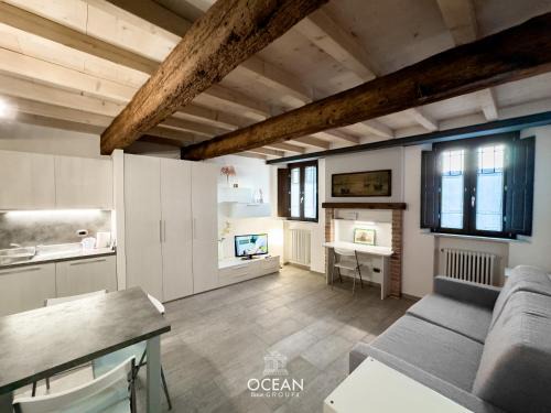 GoldenSuitesItaly I Moderno Monolocale in Centro Storico Mantova