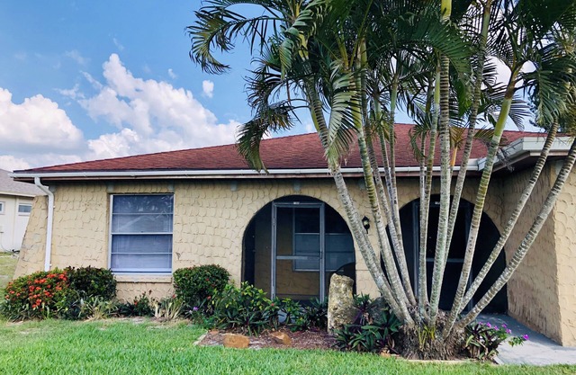 GOLF COURSE DUPLEX 2 bedroom 1 bath