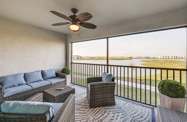 Golf Course View & Screened Patio: Ave Maria Condo