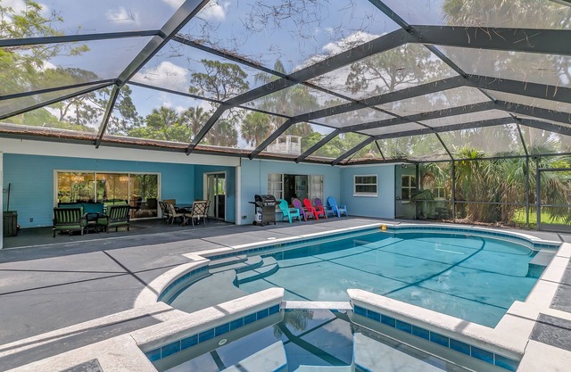 Golf Front 5 Bedroom Pool Home Downtown Melbourne