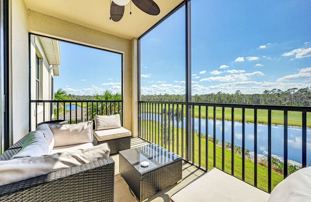Golf & Spa Escape: Chic Lakewood National Condo!
