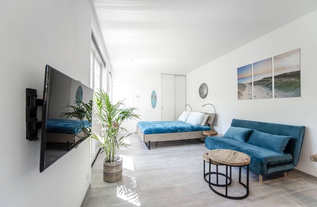 Good Vibes Romantic Studio incl. free private parking