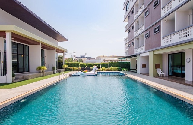 Goodtimes Pool Villa (Walk To Beach)
