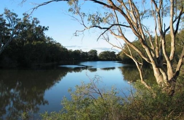 Goolwa Spa & River Retreat House