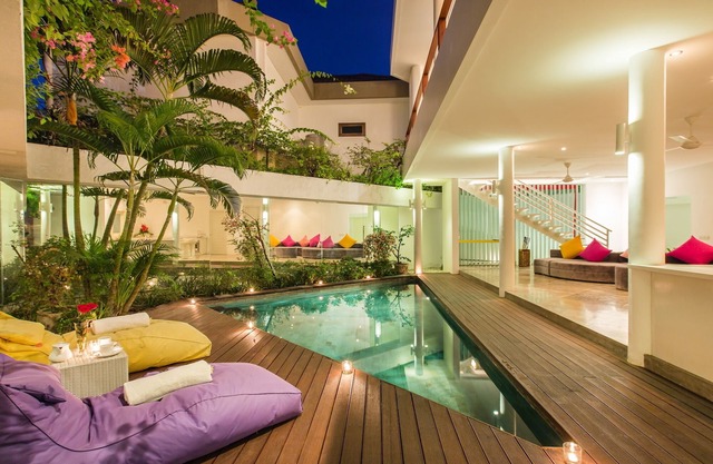 GORGEOUS 3BR Villa! 1Min Walk To Seminyak Beach! PERFECT VACATION HOME!