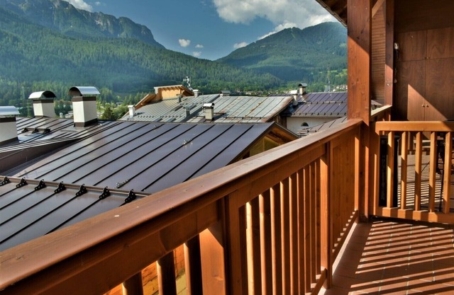 Gorgeous apartment and breathtaking location for an unforgettable vacation!