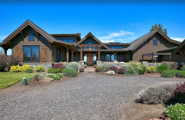 Gorgeous Architectural Home on Pitchfork T. Ranch w/Organic Farm and Restaurant