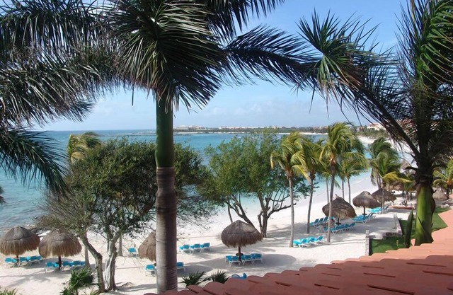 Gorgeous Bi-Level Beachfront Penthouse, Spectacular Ocean View, Great Location