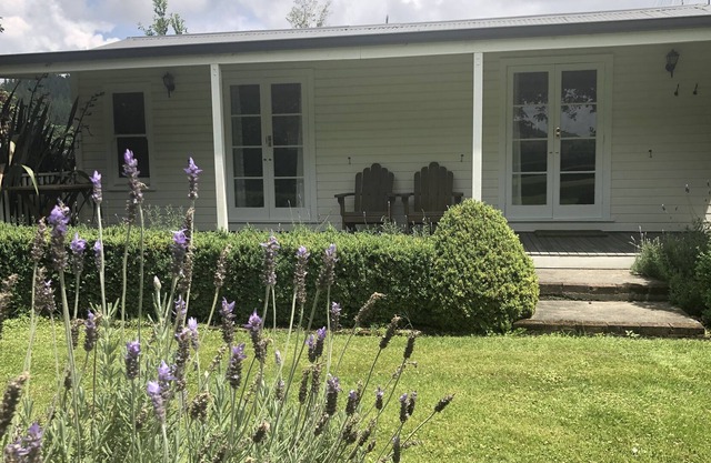 Gorgeous cottage set in spacious rural Hawkes Bay garden