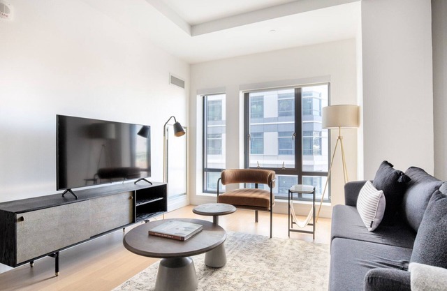 Gorgeous Fenway 1BR w/W/D, Roof & Gym, nr Fenway Park, by Blueground