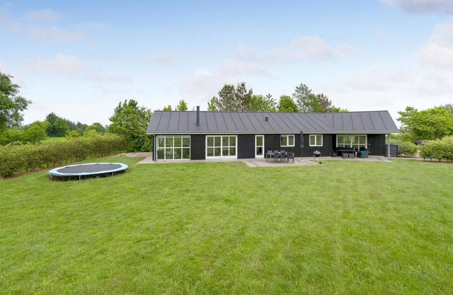 Gorgeous home in Ansager with kitchen