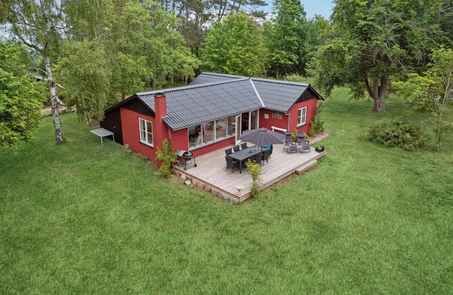 Gorgeous home in Sjællands Odde