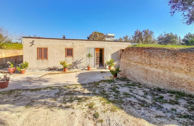 Gorgeous home in Erchie with WiFi