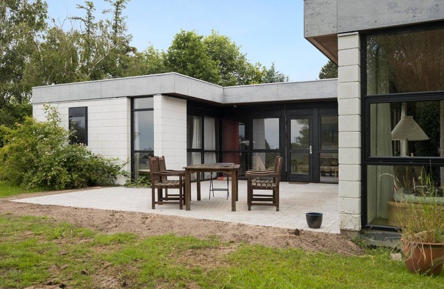 Gorgeous home in Fårevejle with WiFi
