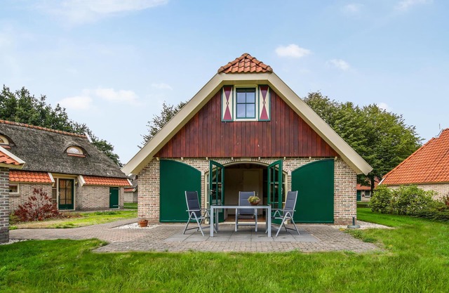 Gorgeous home in IJhorst with WiFi