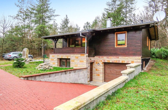 Gorgeous home in Merzalben with WiFi