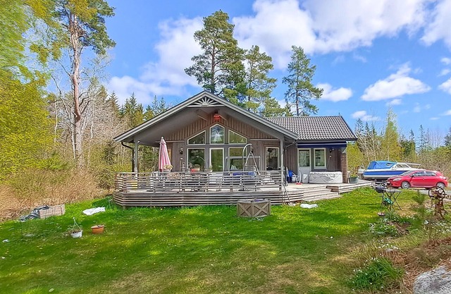 Gorgeous home in Norrtälje with WiFi