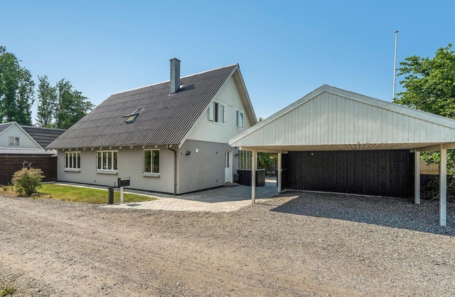 Gorgeous home in Otterup with sauna