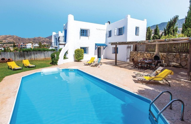 Gorgeous home in Pomos