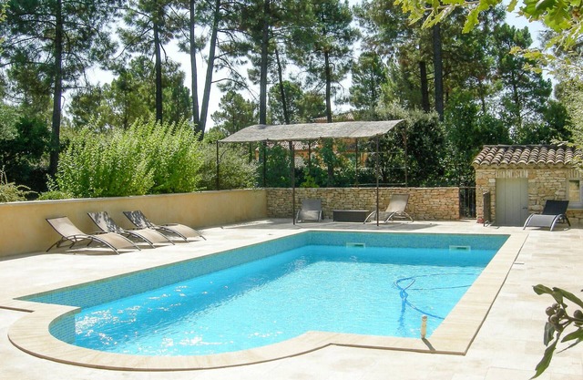 Gorgeous home in Roussillon with WiFi