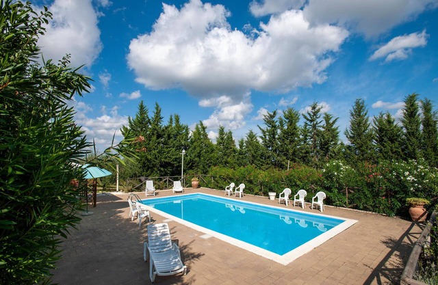 Gorgeous home in Servigliano