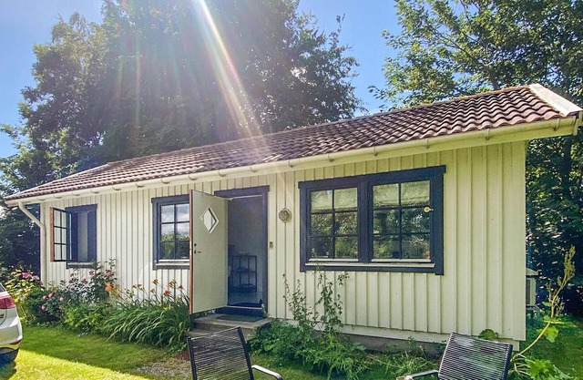 Gorgeous home in Skivarp with kitchen