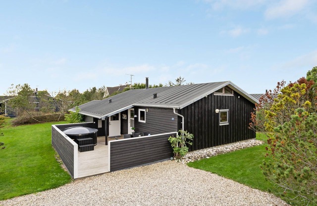 Gorgeous home in Snedsted with sauna