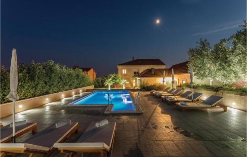 Gorgeous Home In Split