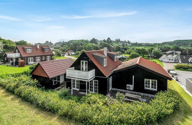 Gorgeous home in Spøttrup with sauna
