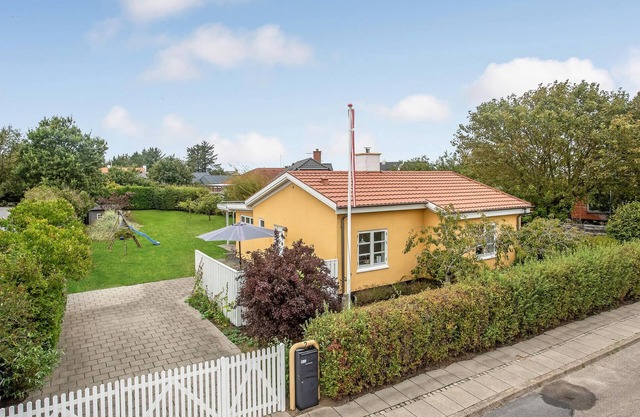 Gorgeous home in Strandby with WiFi