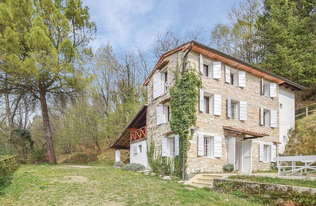 Gorgeous home in Tarzo with sauna