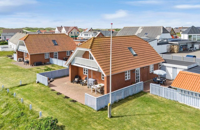 Gorgeous home in Vestervig with WiFi