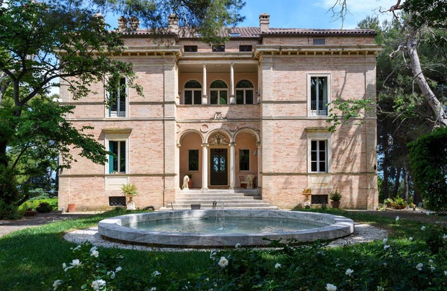 Gorgeous home in Porto San Giorgio