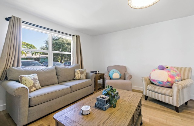 Gorgeous relaxing 2BD Near Ft. Myers Beach
