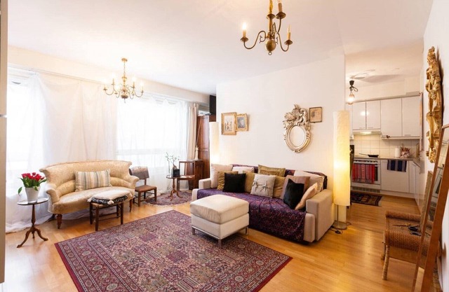 GORGEOUS TOWN APT,OWN SAUNA,TERRACE,SEASIDE
