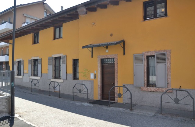 Gorgeous townhouse a stone's throw from the historic center