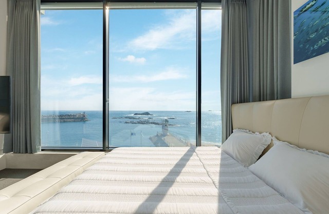 Goseong Panorama Ocean View Poolvilla