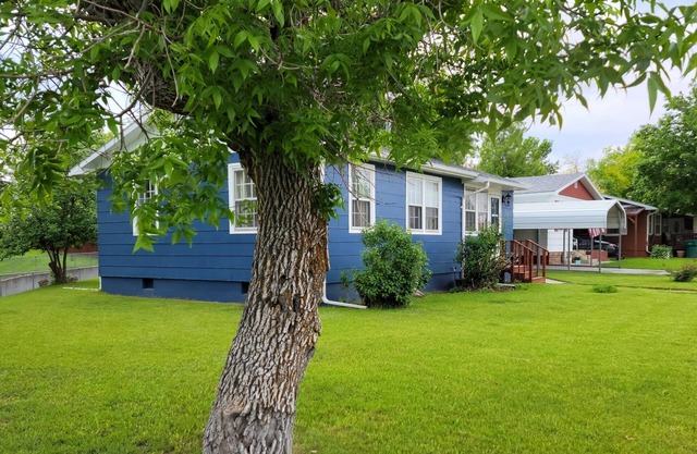 Grace Cottage - Black Hills home, centrally located in Legendary Sturgis!
