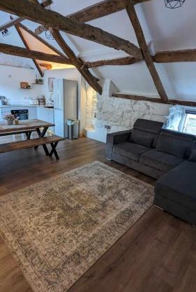 Grade II Lodge House 2 Bedroom