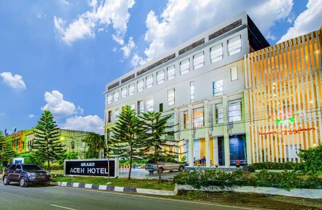 Grand Aceh Hotel