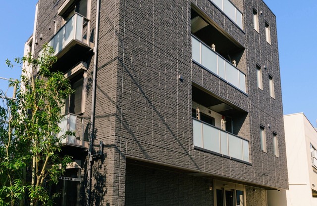 GRAND BASE Hakata Haruyoshi