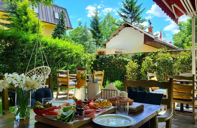 Grand Boutique Hotel