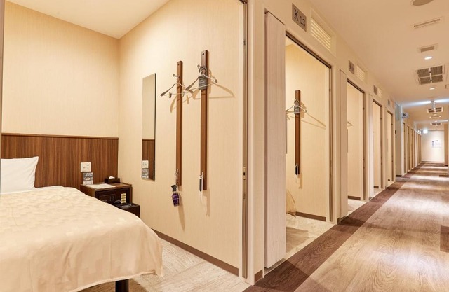 Grand Cabin Hotel Naha Oroku for Men / Vacation STAY 62323
